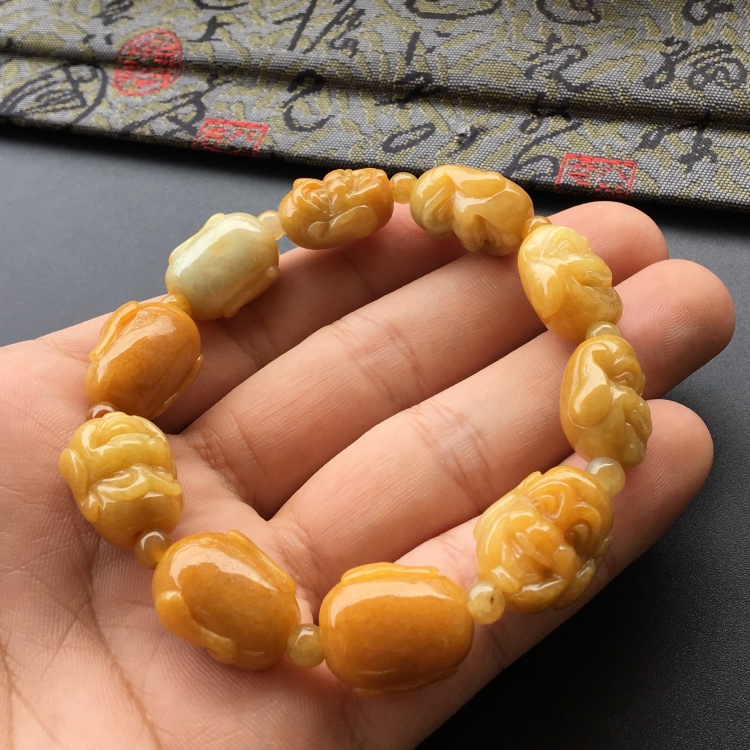 (超值推荐)糯冰种黄翡罗汉头手链