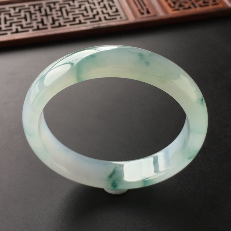(超值推荐)冰种飘花手手镯(58.8mm)