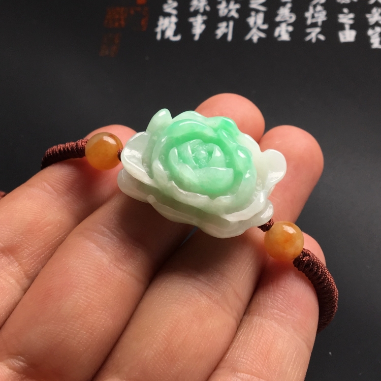 （超值推荐）糯冰种略飘翠富贵花开手链