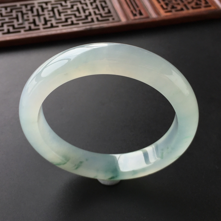 (超值推荐)冰种飘花手镯(56.5mm)