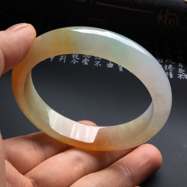 （超值推荐）糯冰种黄翡手镯（58.8mm）