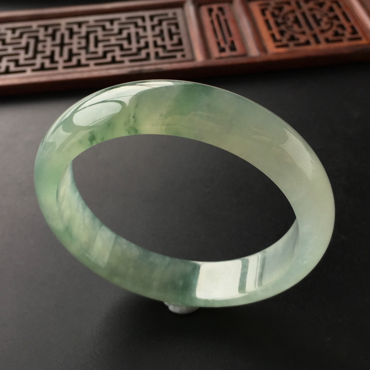 (超值推荐)冰种飘花手镯(57.4mm)