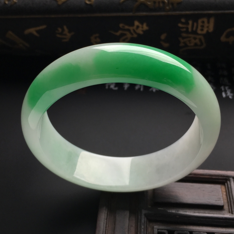 （超值推荐）糯冰种飘翠手镯（57mm）