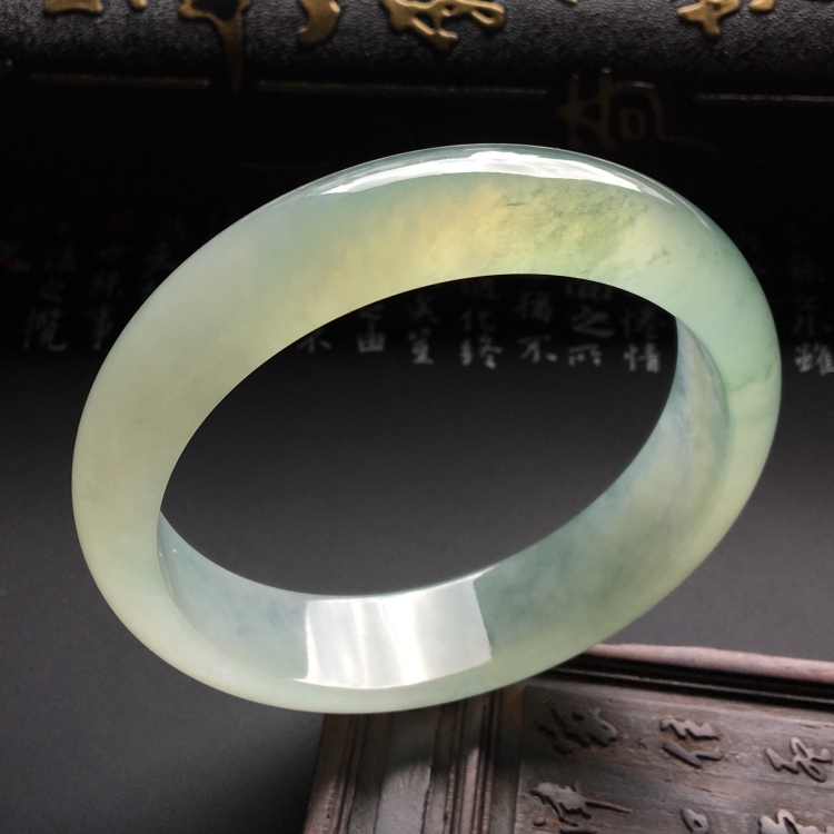 （超值推荐）冰种晴水手镯（59mm）