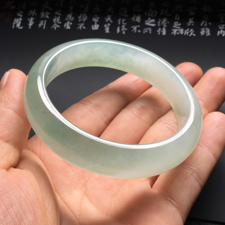 （超值推荐）冰种晴水手镯（59mm）