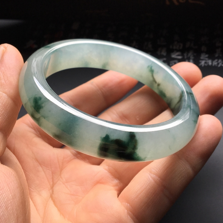 （超值推荐）冰种飘花手镯（54.8mm）