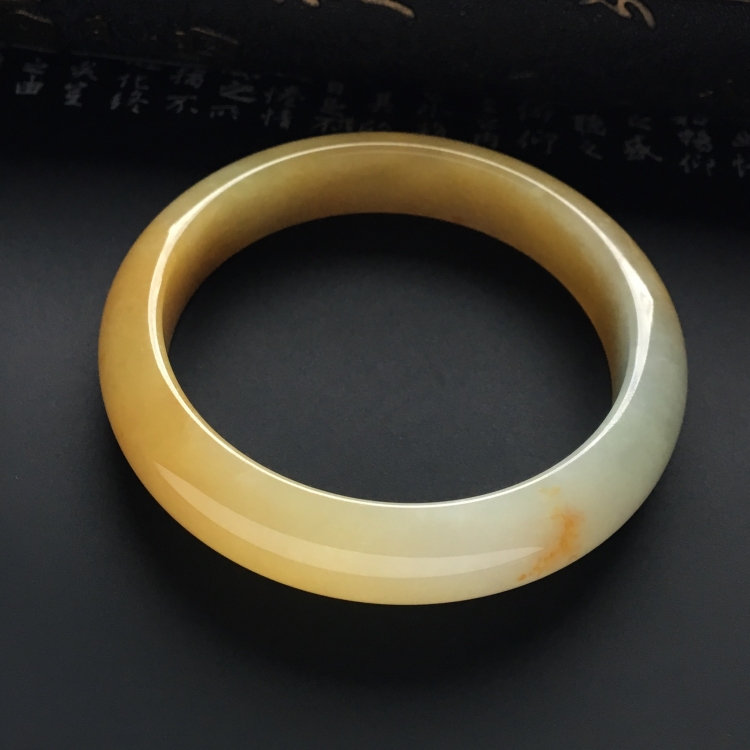 （超值推荐）糯冰种黄翡手镯（56.5mm）