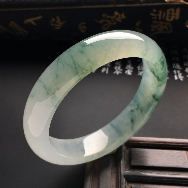 （超值推荐）冰种飘花手镯（54.5mm）
