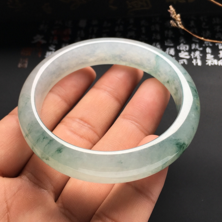 （超值推荐）冰种飘花手镯（54.5mm）