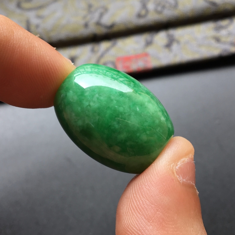(超值推荐)糯冰种翠色路路通挂件
