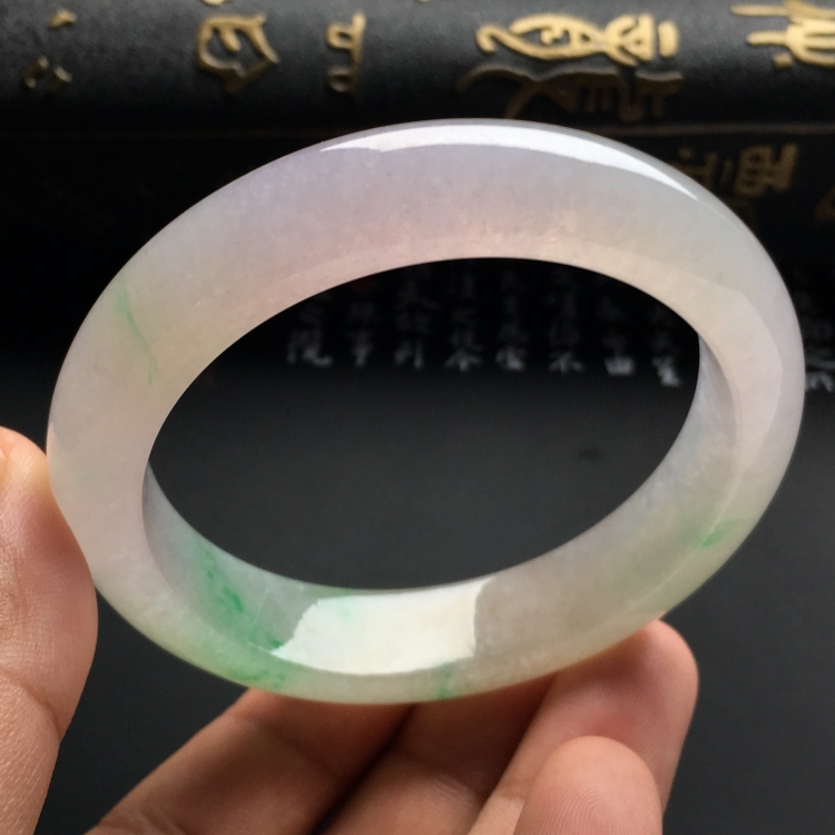 （超值推荐）糯冰种飘翠手镯（55mm）
