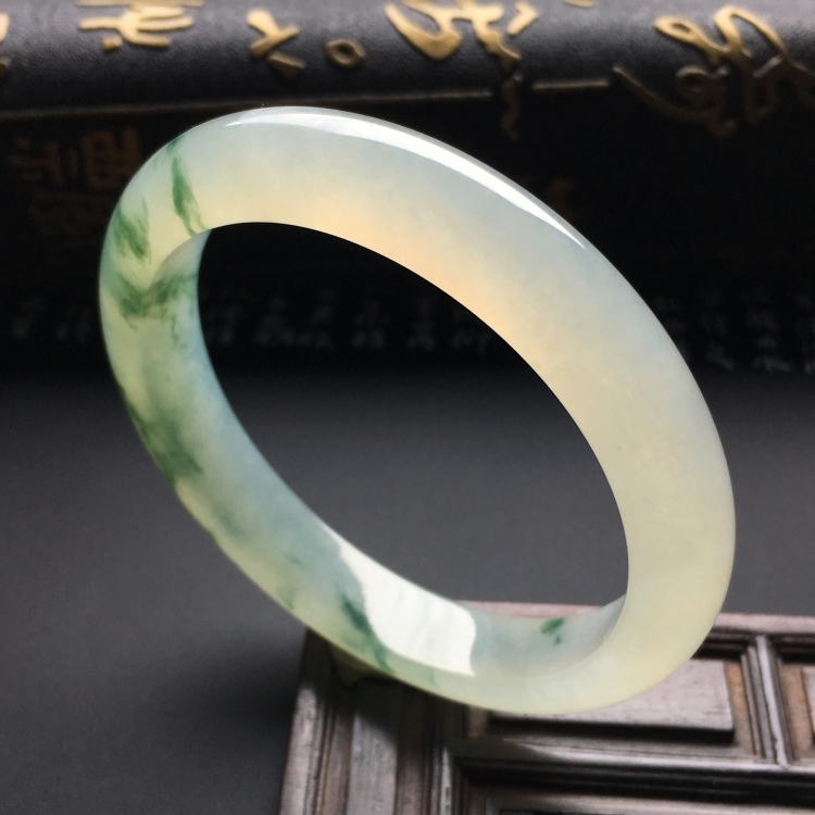 （超值推荐）冰种飘花手镯（57mm）
