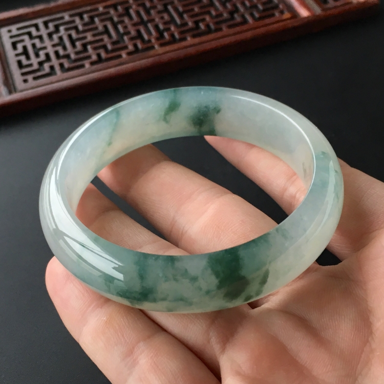 (超值推荐)冰种飘花手镯(57.1mm)