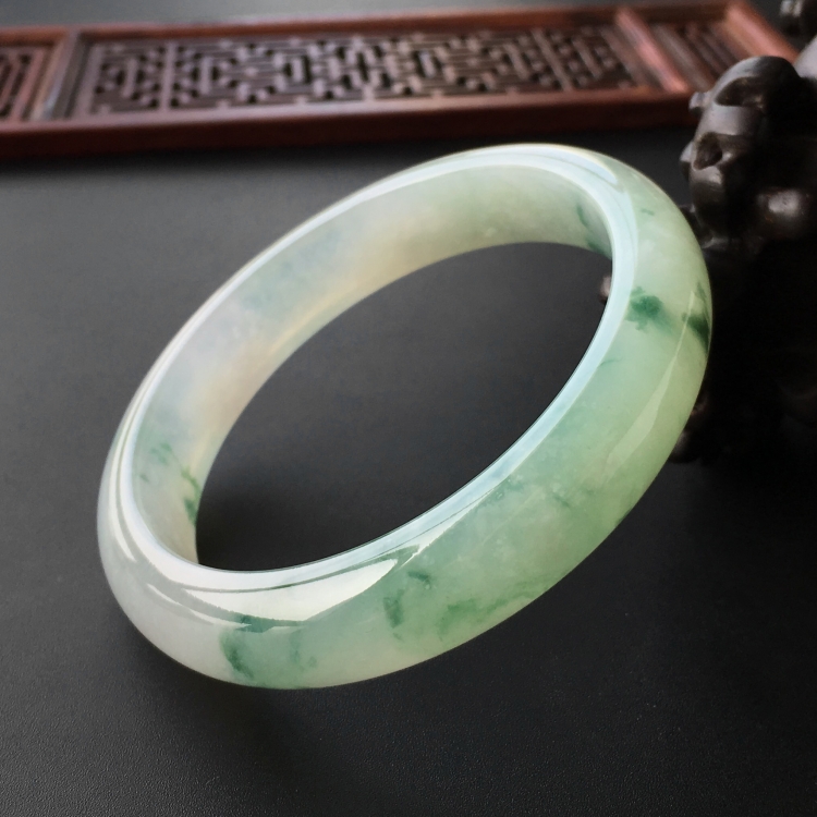 (超值推荐)冰种飘花手镯(57.5mm)