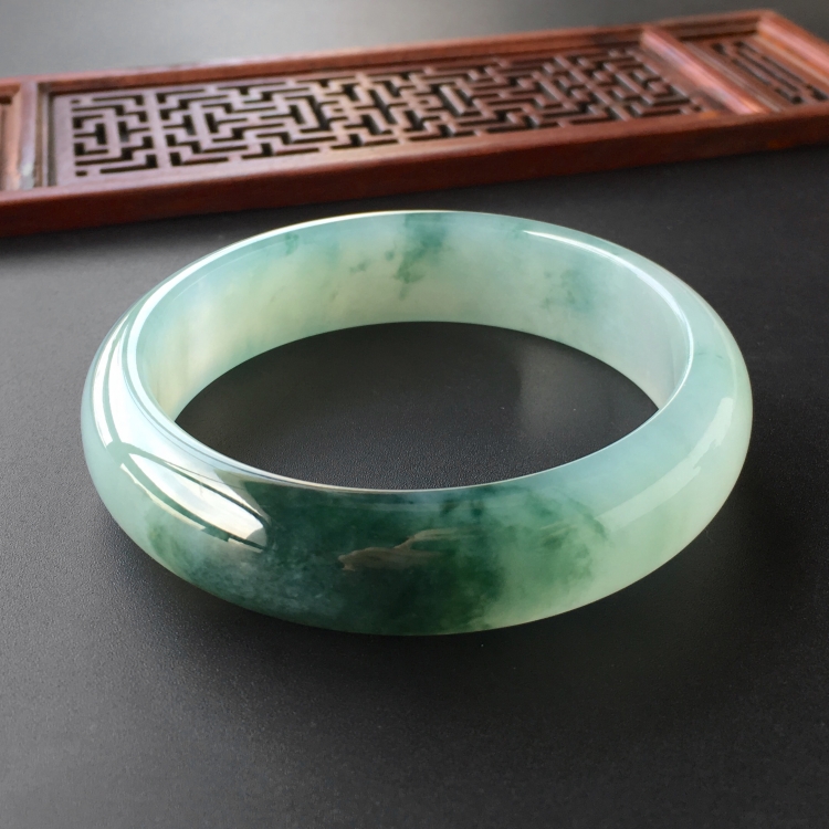 (超值推荐)糯冰种飘花手镯(57.6mm)