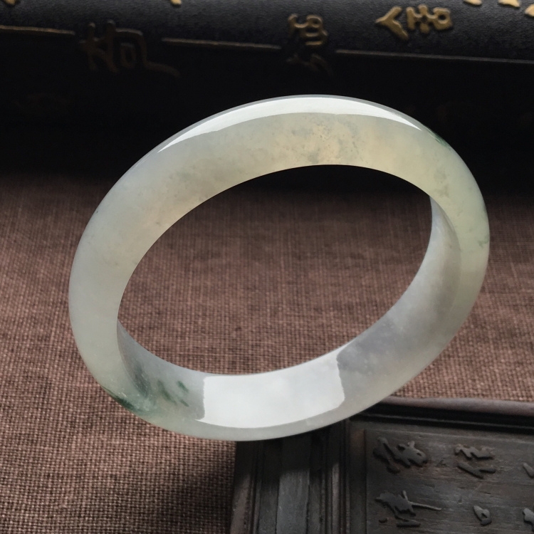 （超值推荐）冰种飘花手镯（55.5mm）