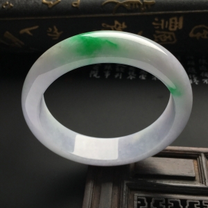 （超值推荐）糯冰种淡春带彩手镯（56mm）