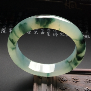 （超值推荐）冰种飘花手镯（54.8mm）