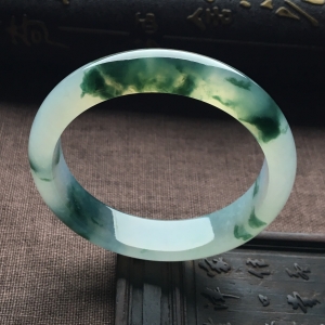 （超值推荐）冰种飘花手镯（55.1mm）