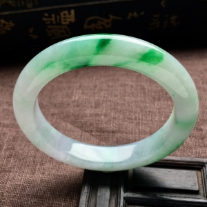 （超值推荐）冰种飘翠手镯（54mm）