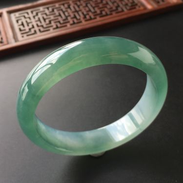 (超值推荐)冰种晴水飘花手镯(58.7mm)