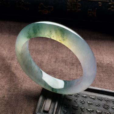 （超值推荐）冰种飘花略带紫罗兰手镯（55.1mm）