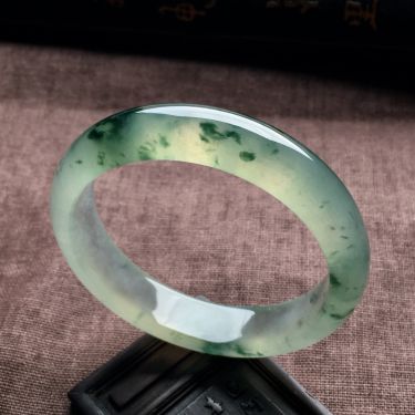 （超值推荐）冰种飘花手镯（58mm）