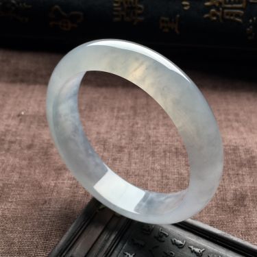（超值推荐）冰种淡晴水手镯（57mm）