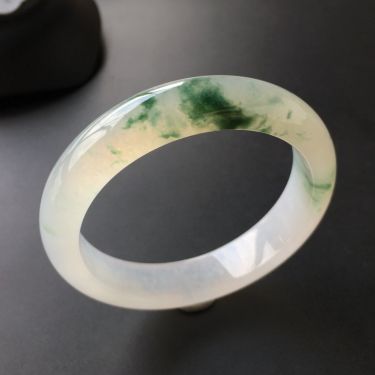 (超值推荐)冰种飘花手镯(56.2mm)