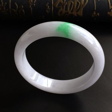 (超值推荐)糯冰种飘翠手镯(57.7mm)