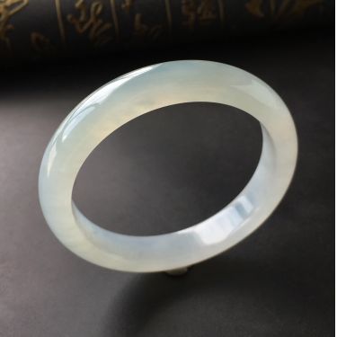 (超值推荐)冰种晴水手镯(58.8mm)