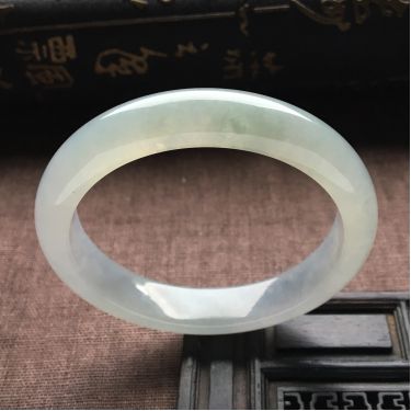 （超值推荐）冰种淡晴水手镯（57.4mm）