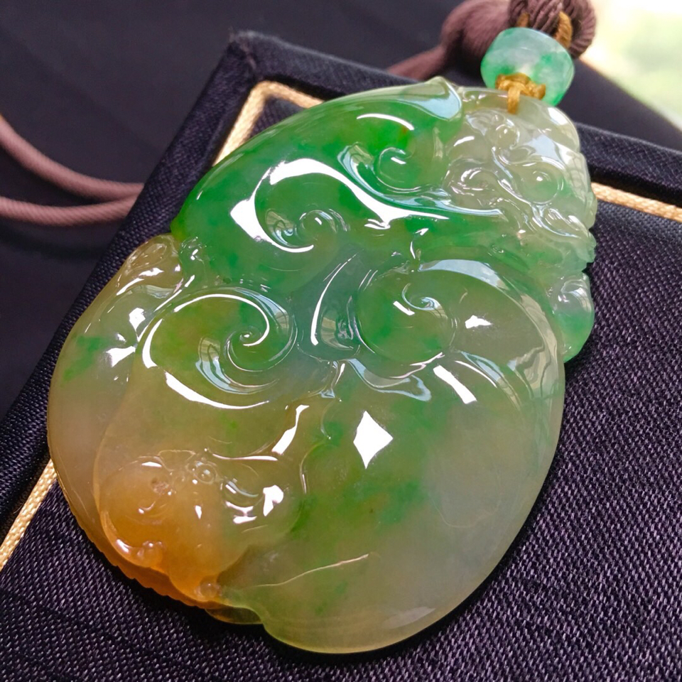 冰种黄加绿福禄寿挂件翡翠