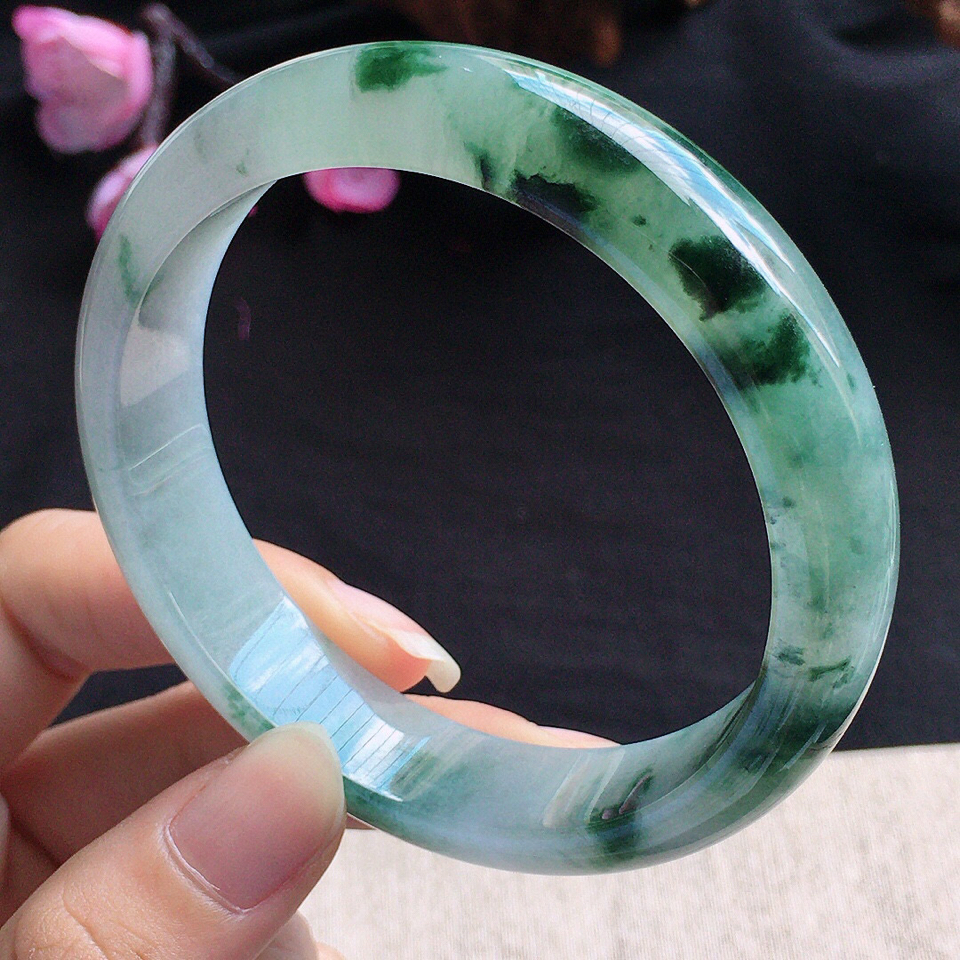 翡翠糯冰种飘花正圈手镯58mm