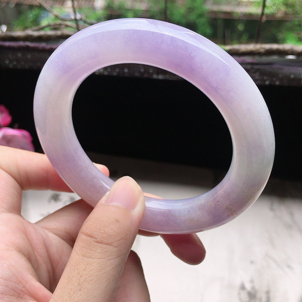 老翡翠紫罗兰园条手镯图片的简单介绍
