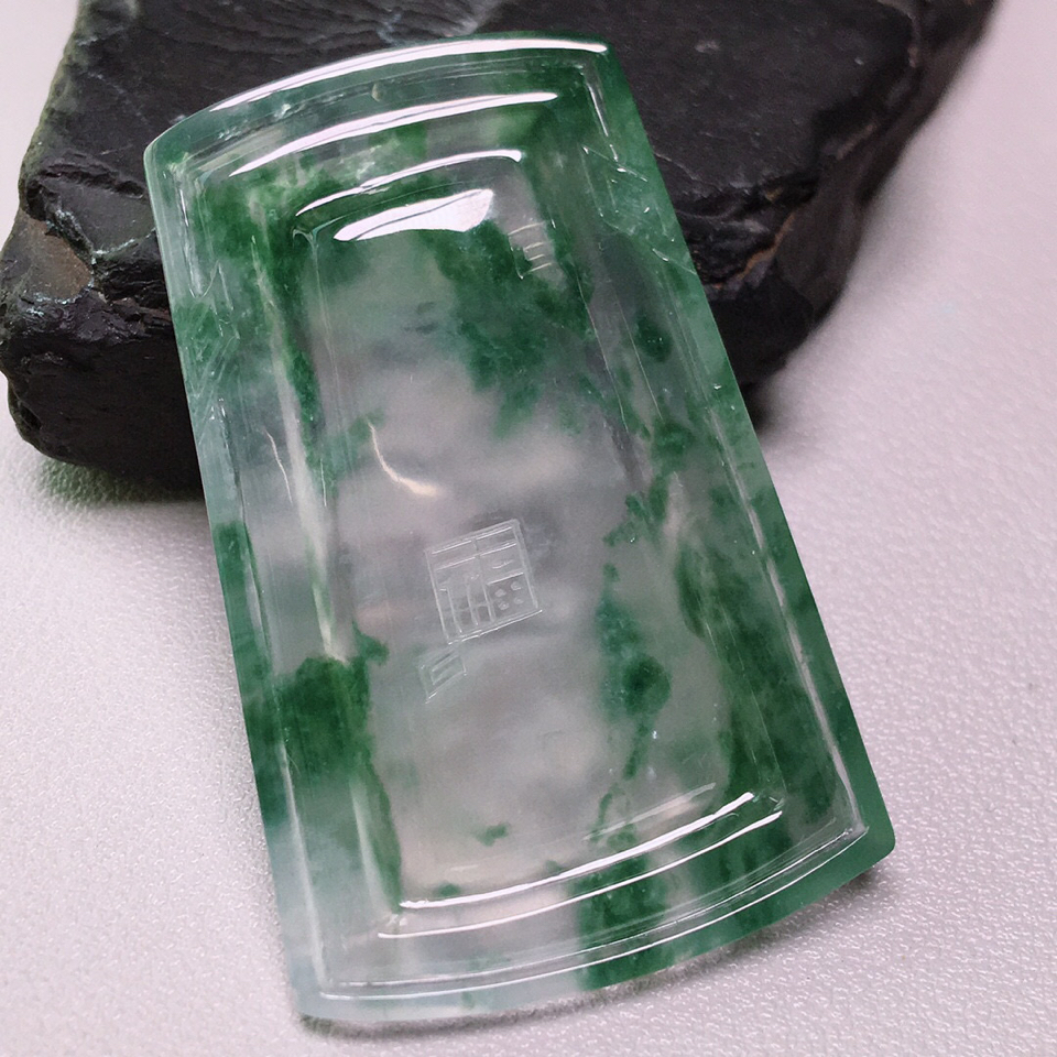 冰种飘花山水牌挂件 翡翠